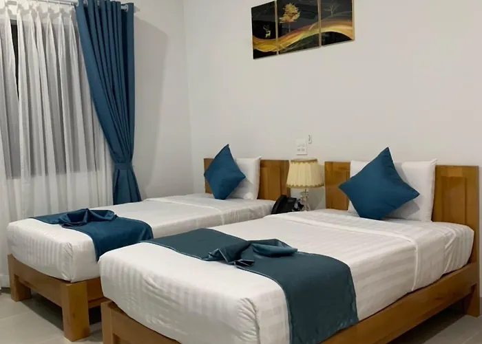 Ha Anh Hotel *
